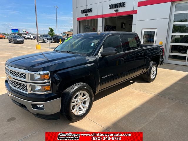 2015 Chevrolet Silverado 1500 LT LT1 in Black — front three-quarter view