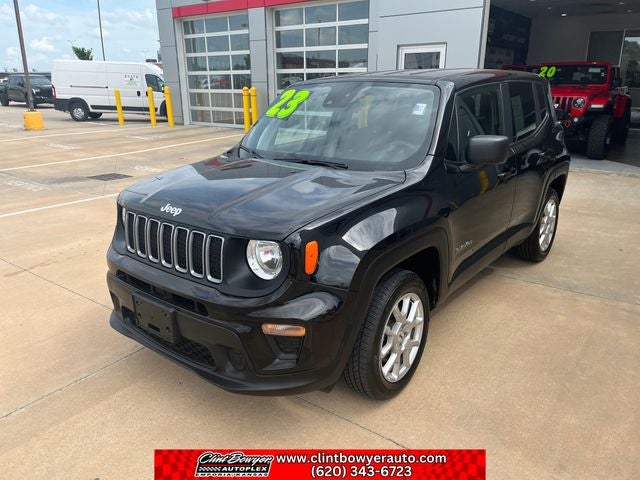 2023 Jeep Renegade Latitude in Black Clearcoat — front three-quarter view